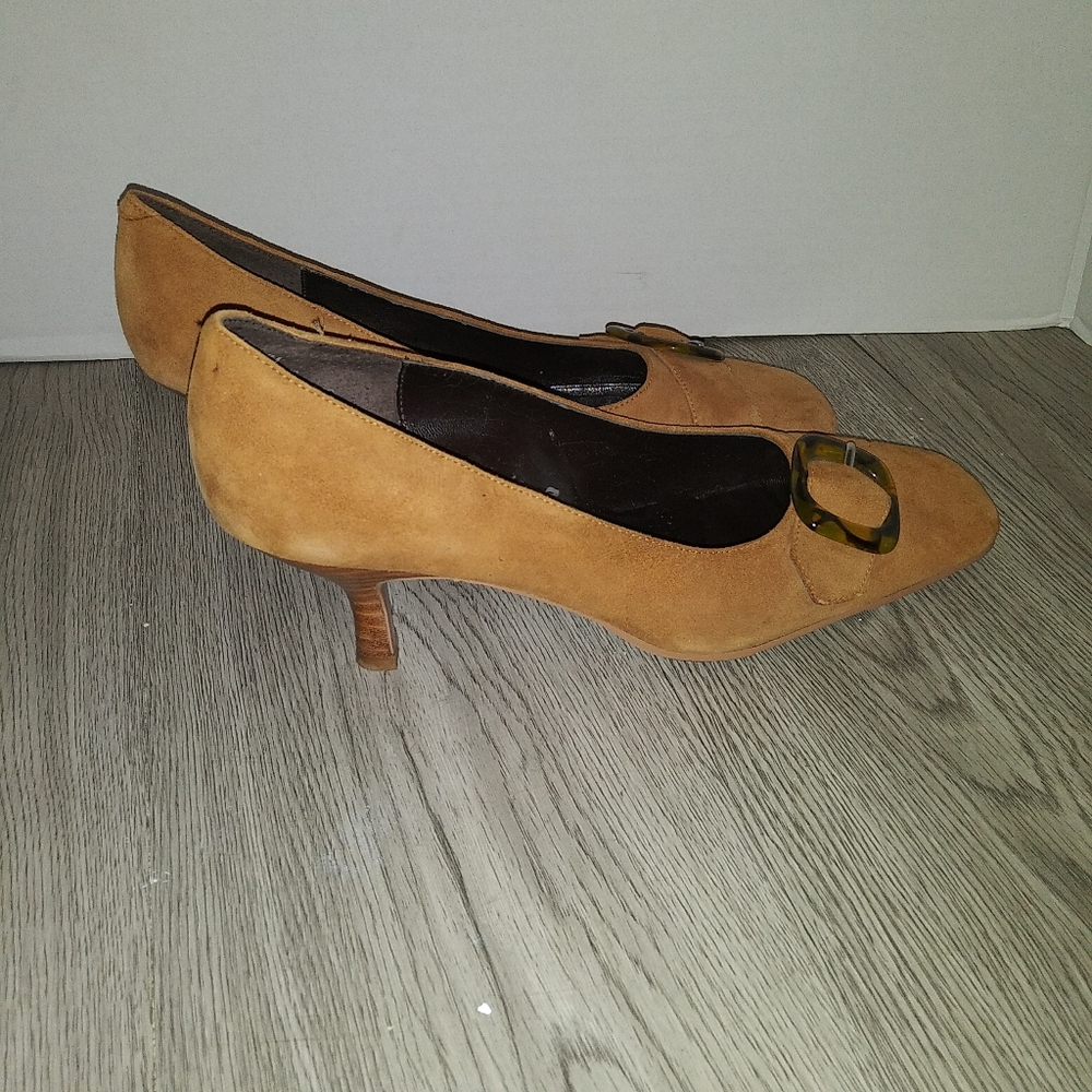 Rust Pump - Picture 7 of 9